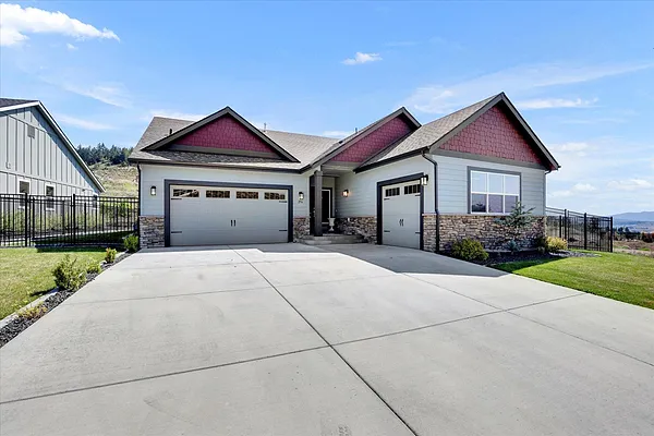 Property Photo MLS #: 202516198