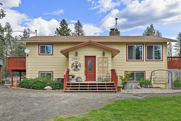 Property Photo MLS #: 202518199