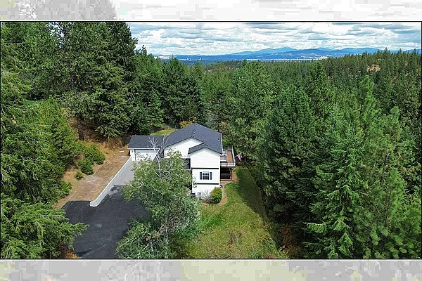 Property Photo MLS #: 202522200