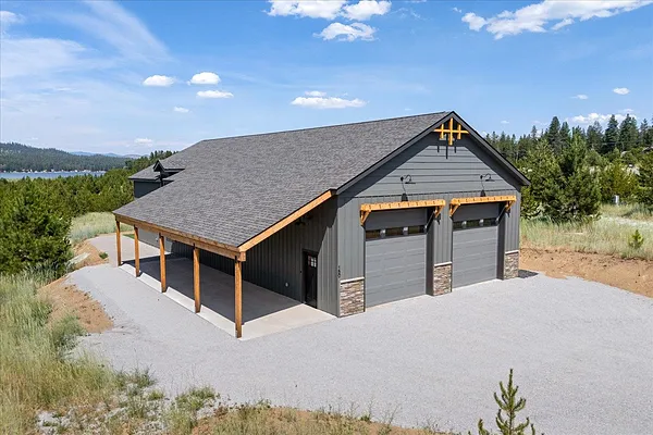 Property Photo MLS #: 202520202