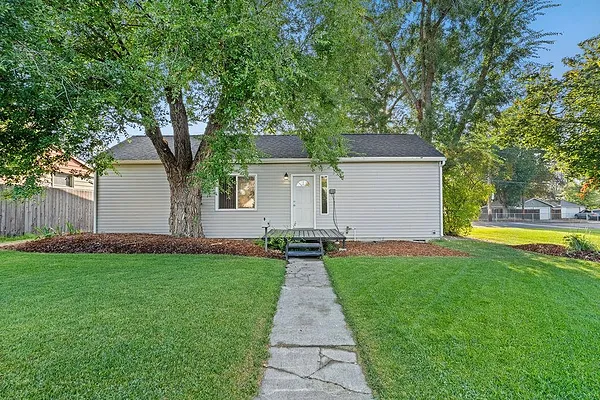 Property Photo MLS #: 202524203