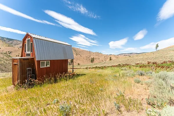 Property Photo MLS #: 2403206