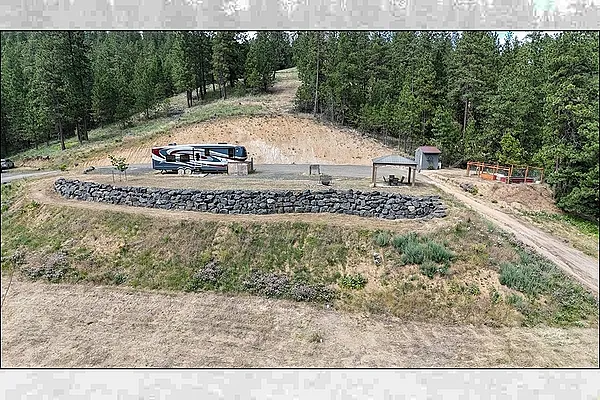 Property Photo MLS #: 202519210