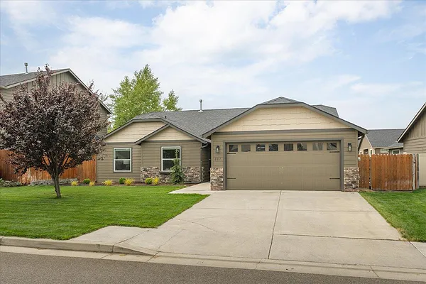 Property Photo MLS #: 202523211