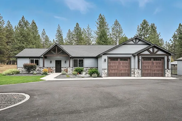 Property Photo MLS #: 202523214