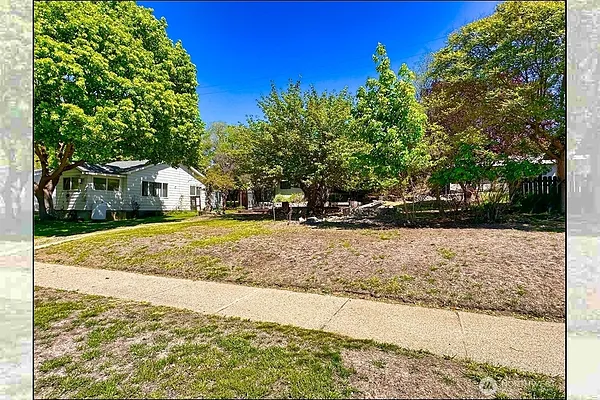 Property Photo MLS #: 2370220