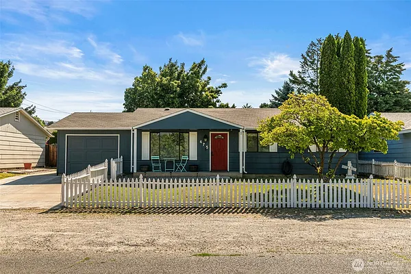 Property Photo MLS #: 2403223