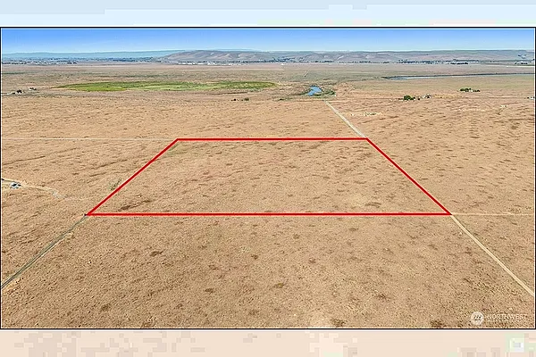 Property Photo MLS #: 2390230