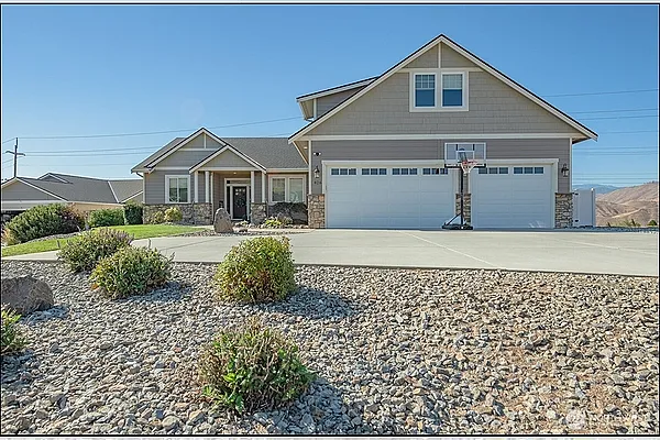 Property Photo MLS #: 2411230