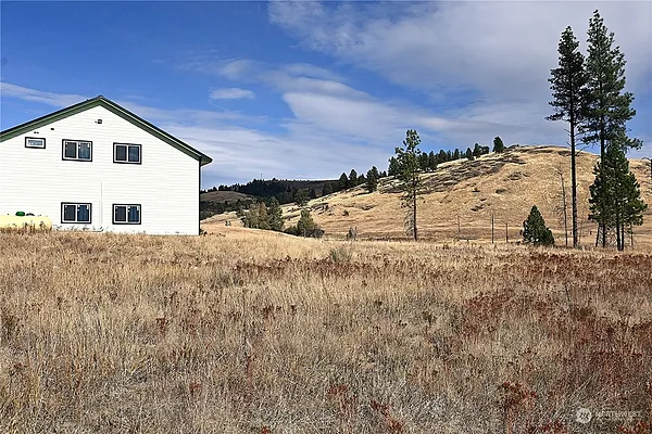 Property Photo MLS #: 2298235