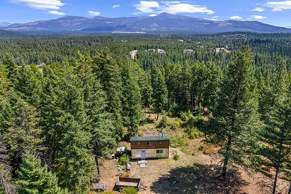 Property Photo MLS #: 202521237