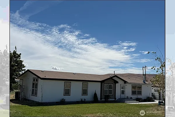 Property Photo MLS #: 2401239