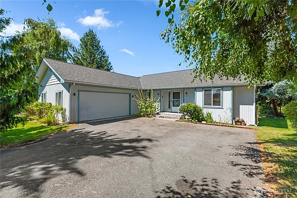 Property Photo MLS #: 2410241