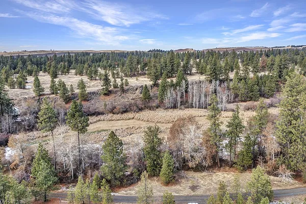 Property Photo MLS #: 202519244
