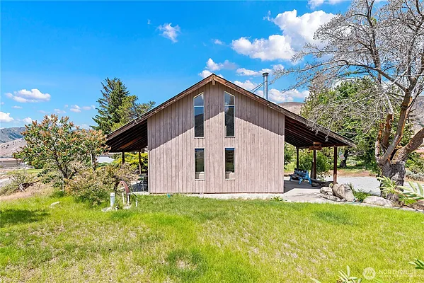 Property Photo MLS #: 2380244