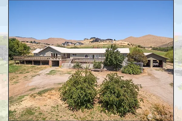 Property Photo MLS #: 2407251