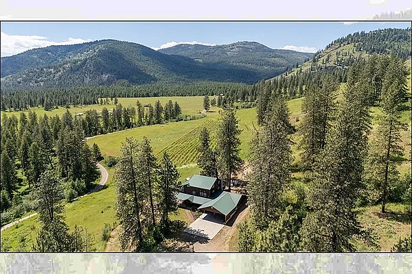 Property Photo MLS #: 202518253