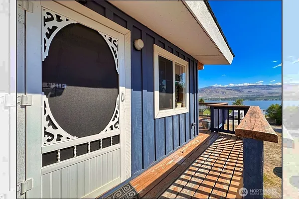 Property Photo MLS #: 2421253