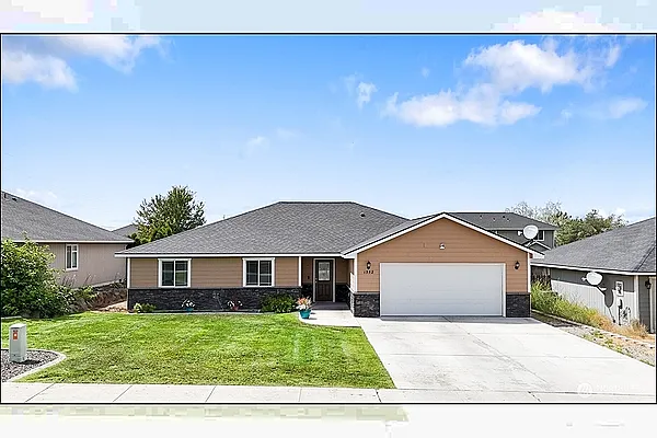 Property Photo MLS #: 2418260