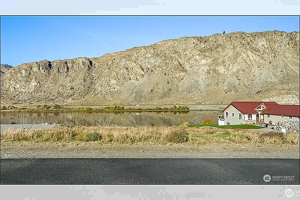 Property Photo MLS #: 2411269