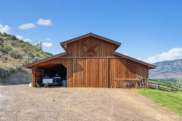 Property Photo MLS #: 2395274