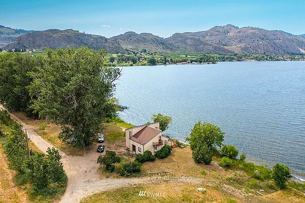 Property Photo MLS #: 1973279