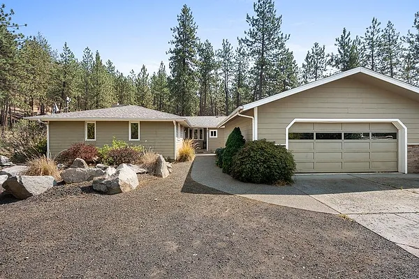 Property Photo MLS #: 202523279