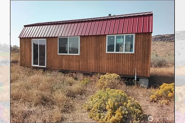 Property Photo MLS #: 2363284