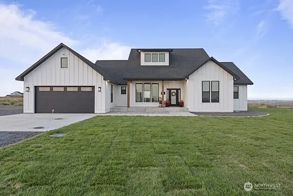 Property Photo MLS #: 2433288