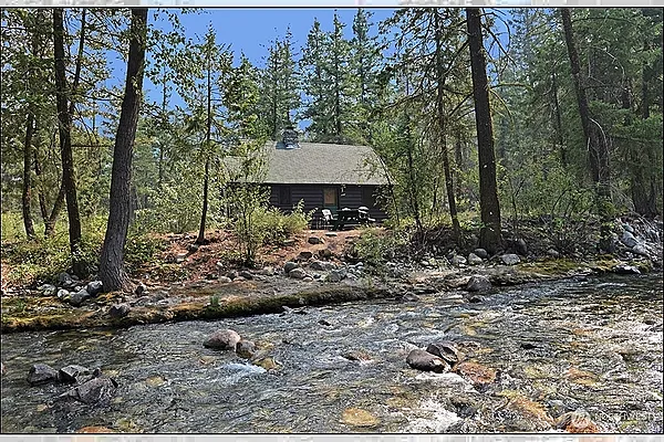 Property Photo MLS #: 2422292