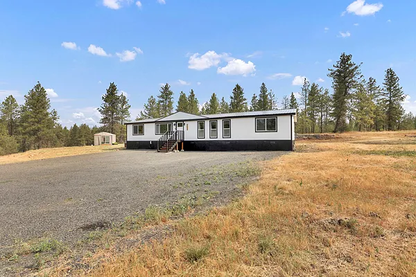 Property Photo MLS #: 202523295