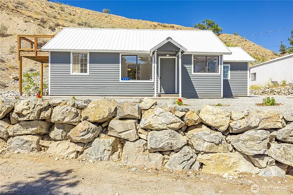 Property Photo MLS #: 2414295