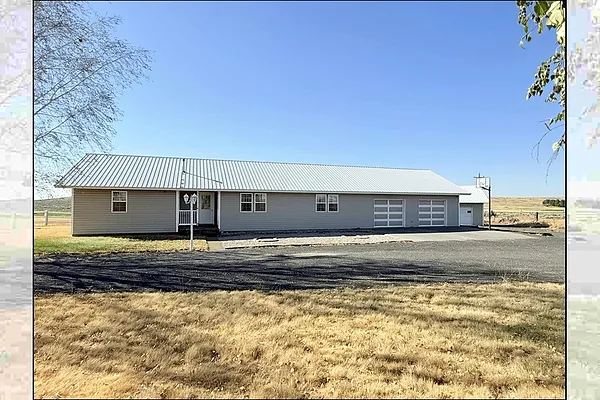 Property Photo MLS #: 202521298