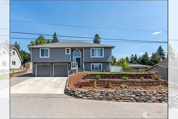 Property Photo MLS #: 2408301