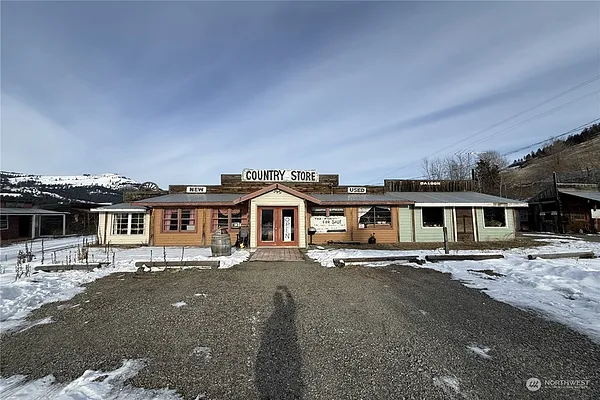 Property Photo MLS #: 2324302