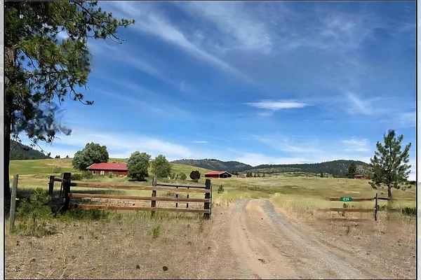 Property Photo MLS #: 202522311