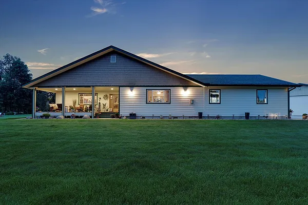 Property Photo MLS #: 202520315