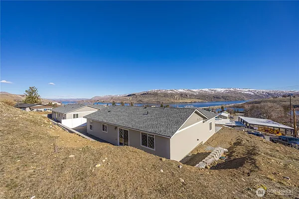 Property Photo MLS #: 2343323