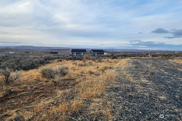 Property Photo MLS #: 2328325