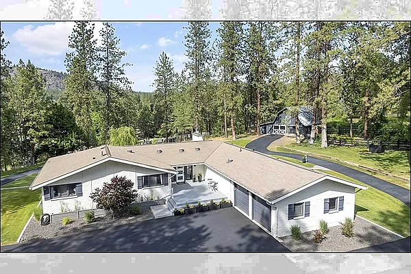 Property Photo MLS #: 202519326
