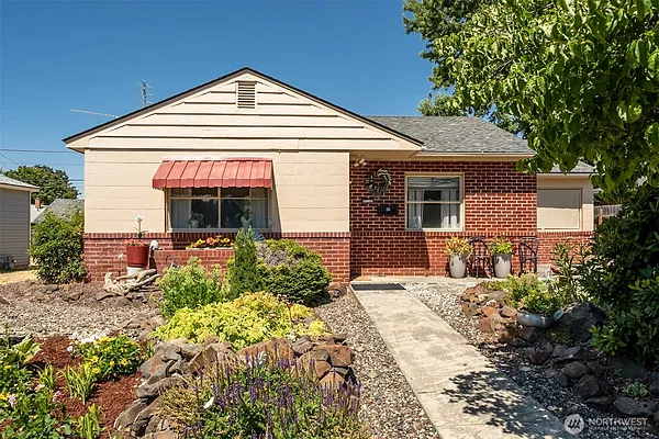 Property Photo MLS #: 2412329