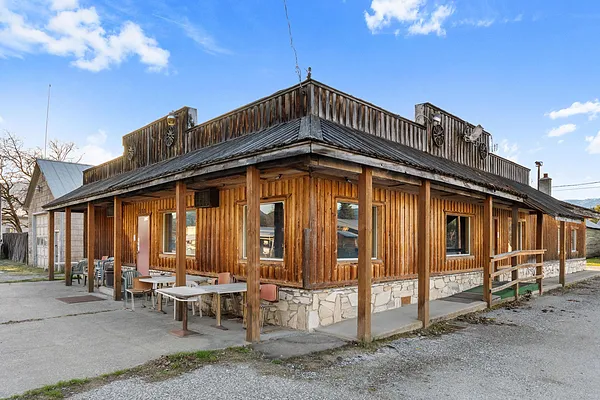 Property Photo MLS #: 202519336