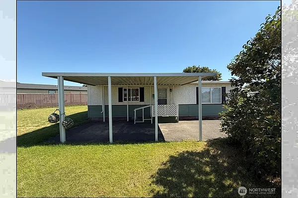 Property Photo MLS #: 2412336