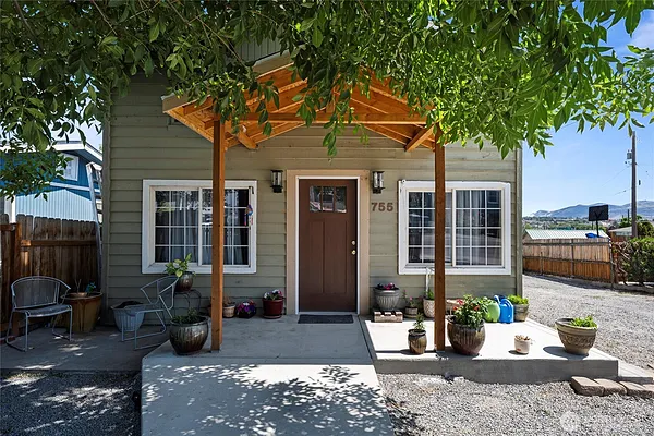 Property Photo MLS #: 2396342