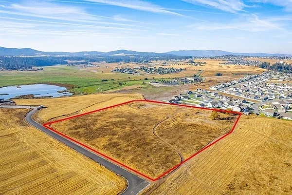 Property Photo MLS #: 202521345