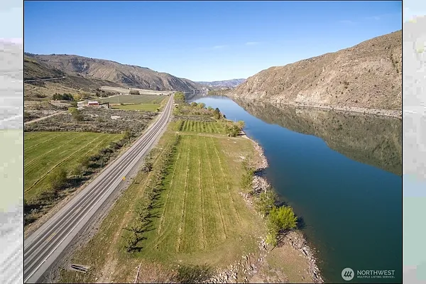 Property Photo MLS #: 2368355