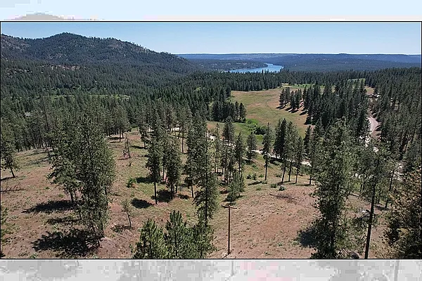 Property Photo MLS #: 202518357
