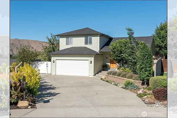 Property Photo MLS #: 2411370