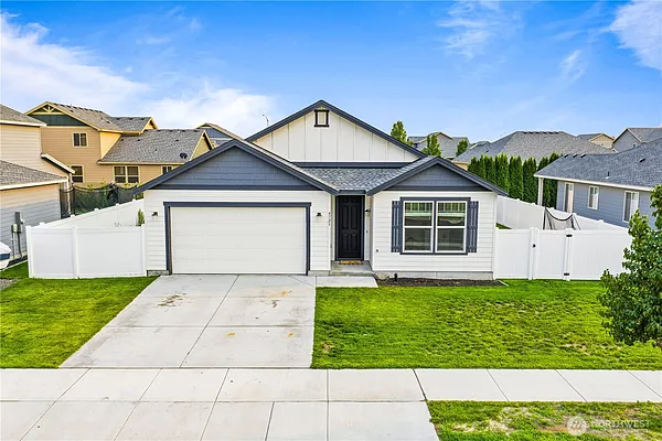 Property Photo MLS #: 2430373