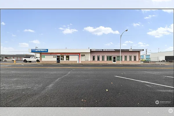 Property Photo MLS #: 2318388